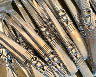 Oneida Community Morning Star Silverplate Flatware Set