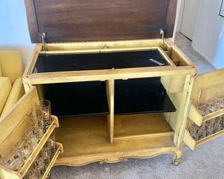 Hollywood Regency Dry Bar Liquor Cabinet Mid Century with Golden Glo Finish