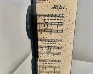 Irwin Brown Fiddler on the Roof Music Box 