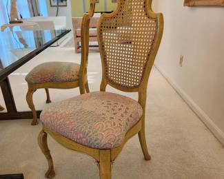 4 of these dining chairs