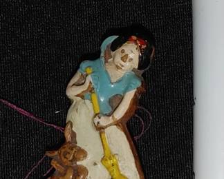 Rare 1938 Snow White Disney pin