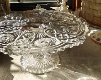 Gorgeous vintage Imperial signed cake stand