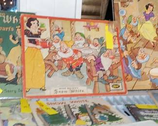 Vintage Snow White and other collectible children's books