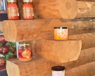 Great selection of a wonderful smelling candles