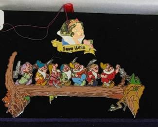 Vintage Snow White & 7 Dwarfs Hi Ho Mining LE Jumbo Pin Set RARE