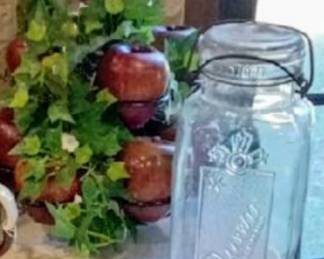 Queen Sko #12 Wide Mouth Fruit Canning Mason Jar Boston Kivlan Smalley Onthank