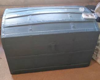 Vantage topped trunk