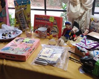 Snow white collection