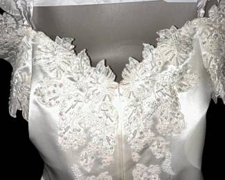 Gorgeous wedding gown