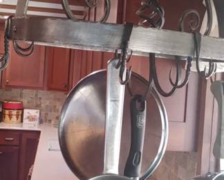 Wonderful pot rack with pots