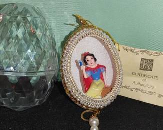 Beautiful artist painted decorated eggs the certificate of authenticity