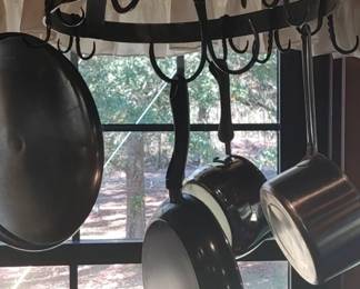 Wonderful pot Rack pots sold separately