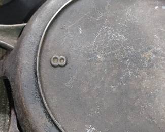 Vintage number 8 cast iron skillet