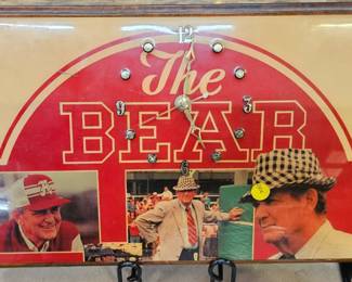 THE BEAR ALABAMA CLOCK