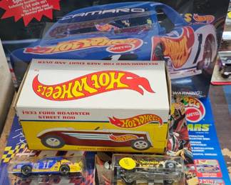 HOT WHEELS LOT