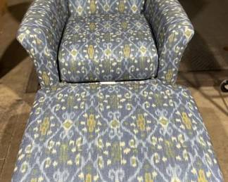 Flexsteel Chair Ottoman with Geometric Pattern