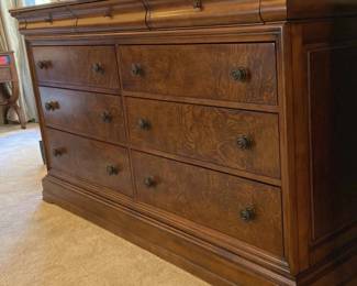 Large Ethan Allen BurlwoodLike Dresser