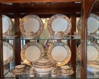 Beautiful Christian Dior, Renaissance China