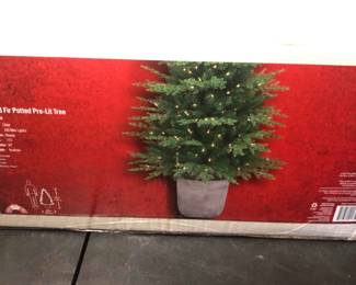 Prelit 4.5 Foot Tree