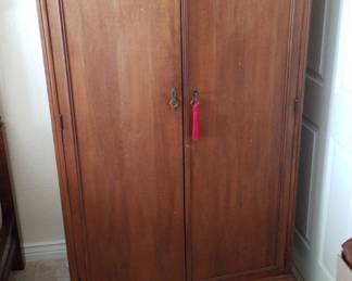 Antique Lane Cedar Wardrobe