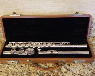 Artley Flute In Case Nogales, Az