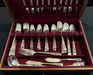 71pc Community Plate Silverware Set