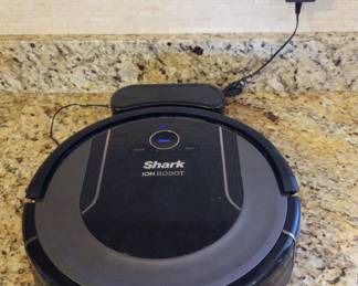 Shark Ion Robot