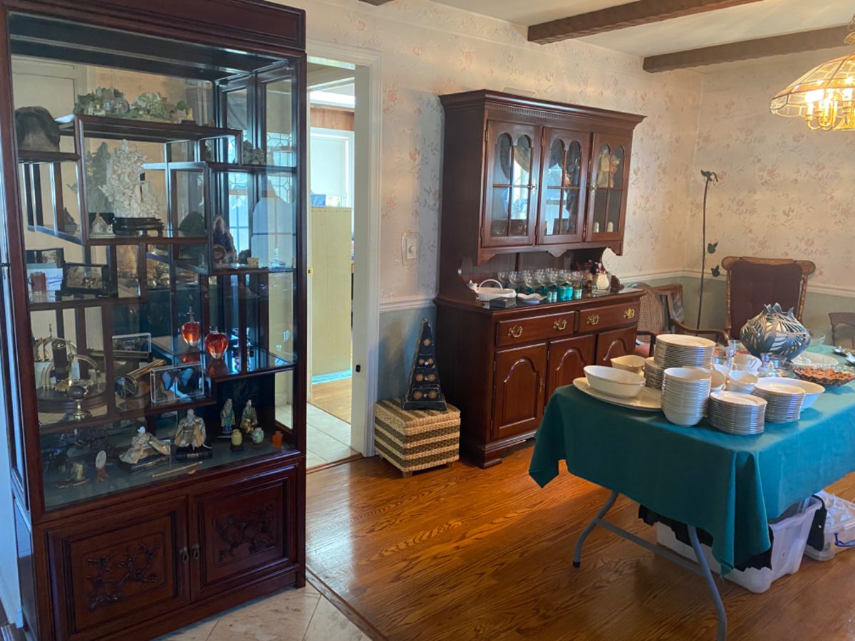 Estate Sales By Olga in Scotch Plains, NJ