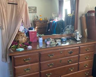 Estate Sales By Olga in Scotch Plains, NJ