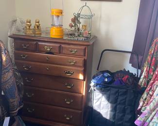 Estate Sales By Olga in Scotch Plains, NJ