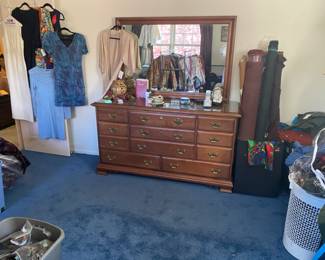 Estate Sales By Olga in Scotch Plains, NJ