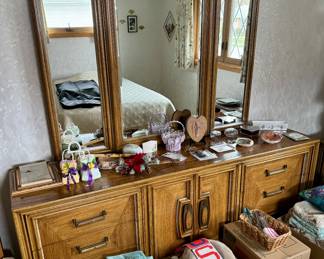 Dresser with mirror