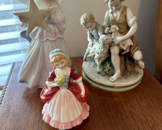 Figurines (Lladro, more)