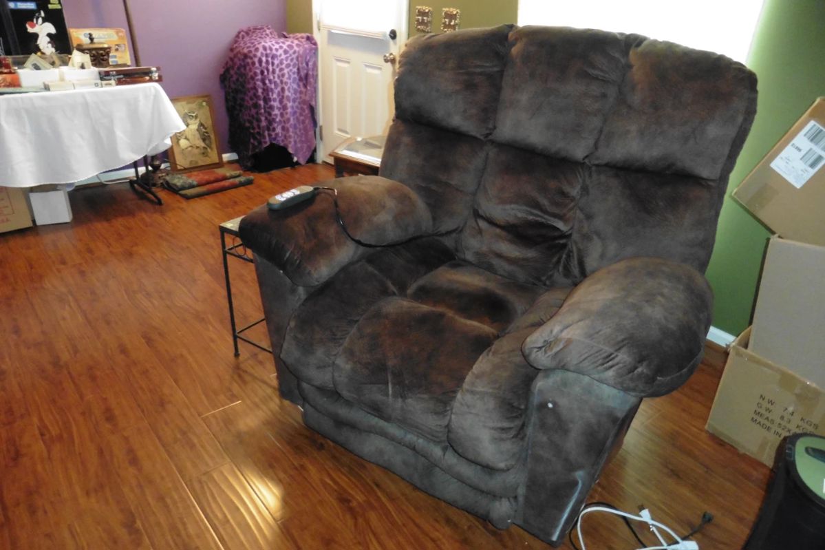 Catnapper Recliner / Lift Chair