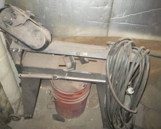 METAL BAND SAW