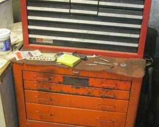 TOOL CHEST