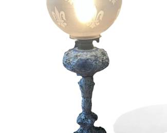 Americana Blue White Ceramic Ornate Lamp