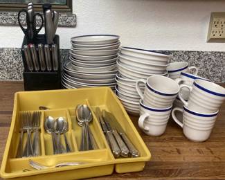 plates knives Target dishes