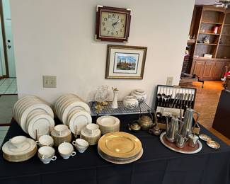 Here is another 8ft Banquet table filled with treasures! 