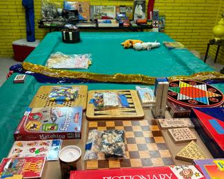 Started to get the toys/games organized today! Great selection! 