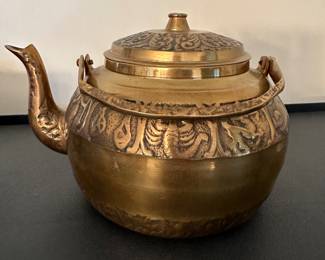 SUPERB MCM Vintage 1960's Zodiac Horoscope Embossed Brass Tea Pot! 