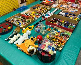 The totes of toys are all emptied and displayed! LOTS of cool items! 