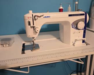 Juki sewing machine TL-2200QVP Mini