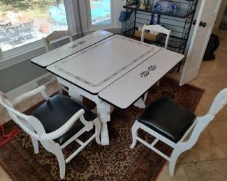 Metal Enamel Table with Chairs