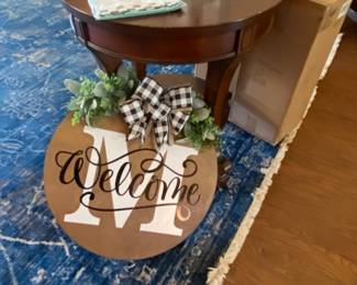 Welcome sign & lovely table - large rug also for sale 