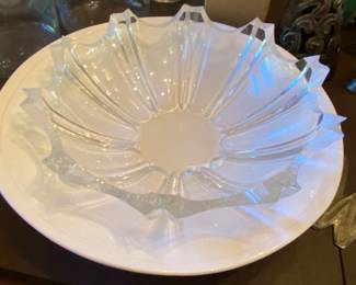 Platter and clear glass bowl