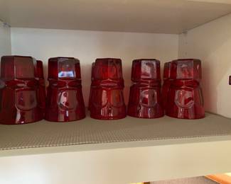 Set of 10 red glasses