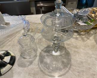 Lidded glass containers