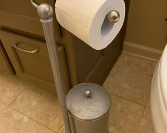 Toilet paper holder
