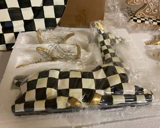 MacKenzie Childs Tablecloth, napkins & napkins rings 